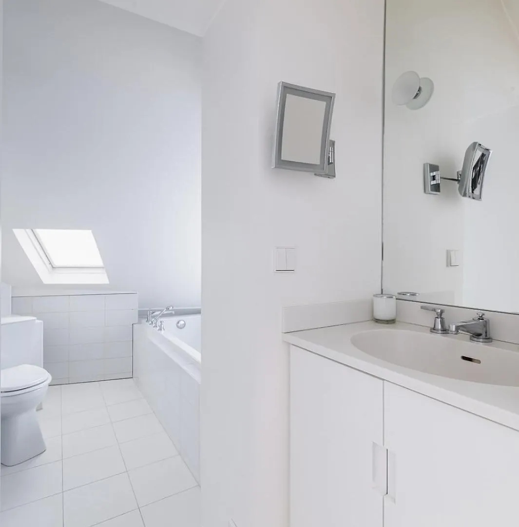 Duplex Au Calme Dans Le Quartier Latin Apartment Paris France